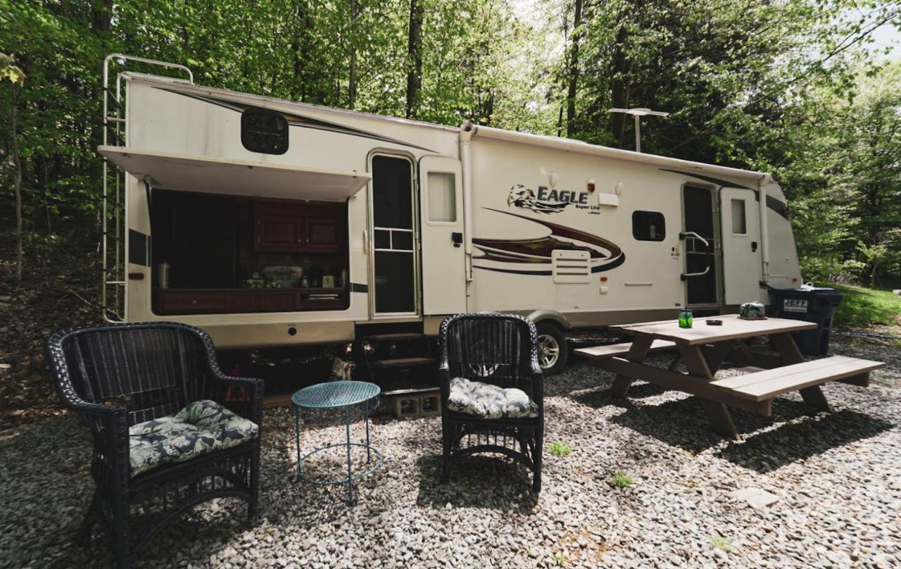 ホテル Rv Adventure Roscoe Pet Friendly エクステリア 写真